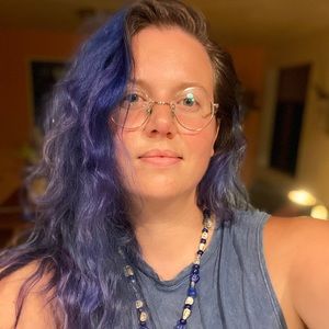 Meet your Posher, Ell